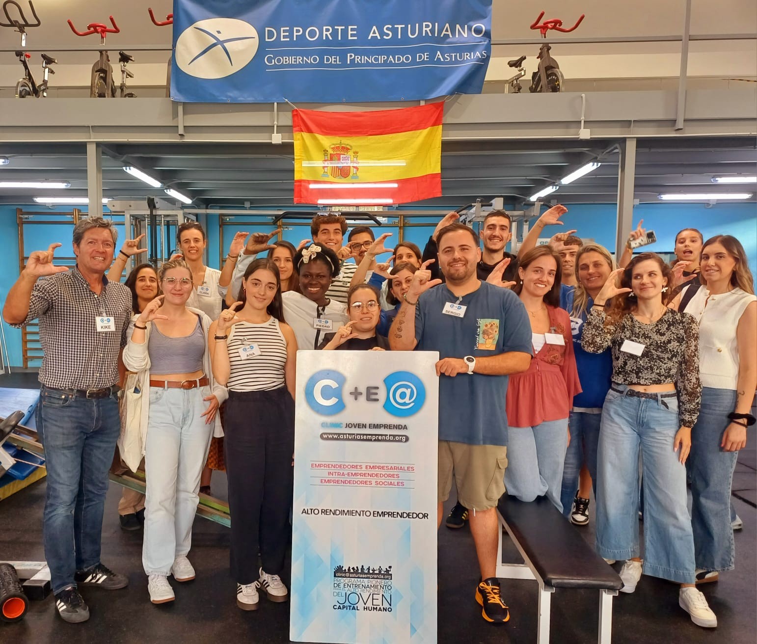 Clinic Joven emprenda Trasona