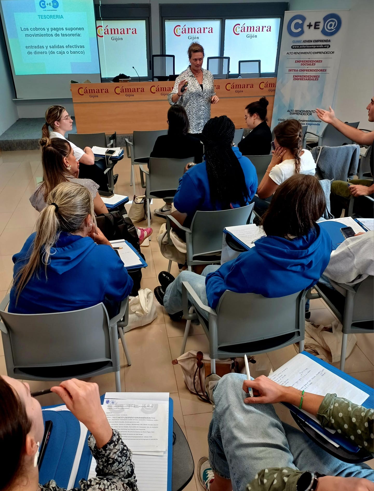 Asturias joven emprenda Finanzas