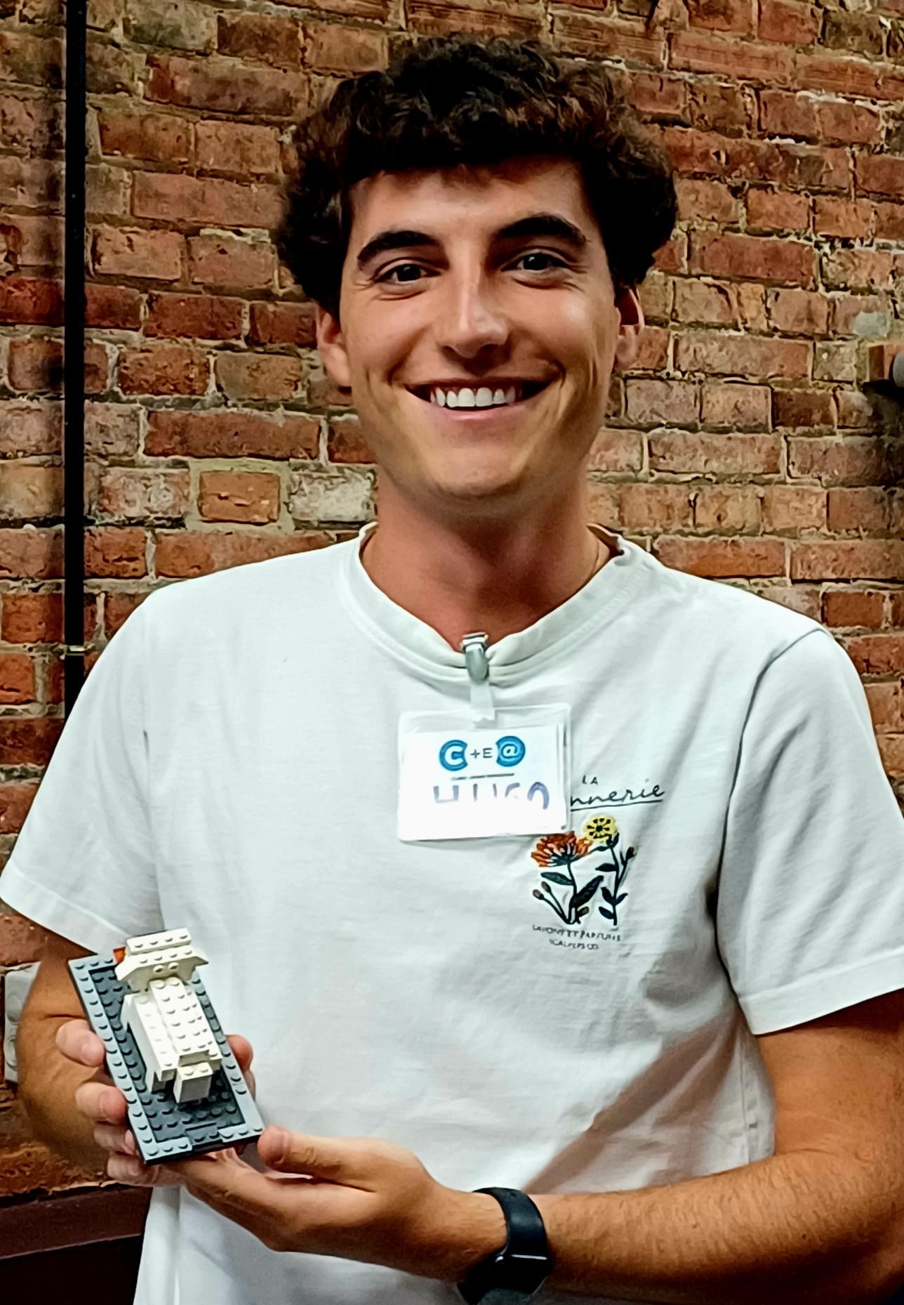 Asturias joven emprenda Lego