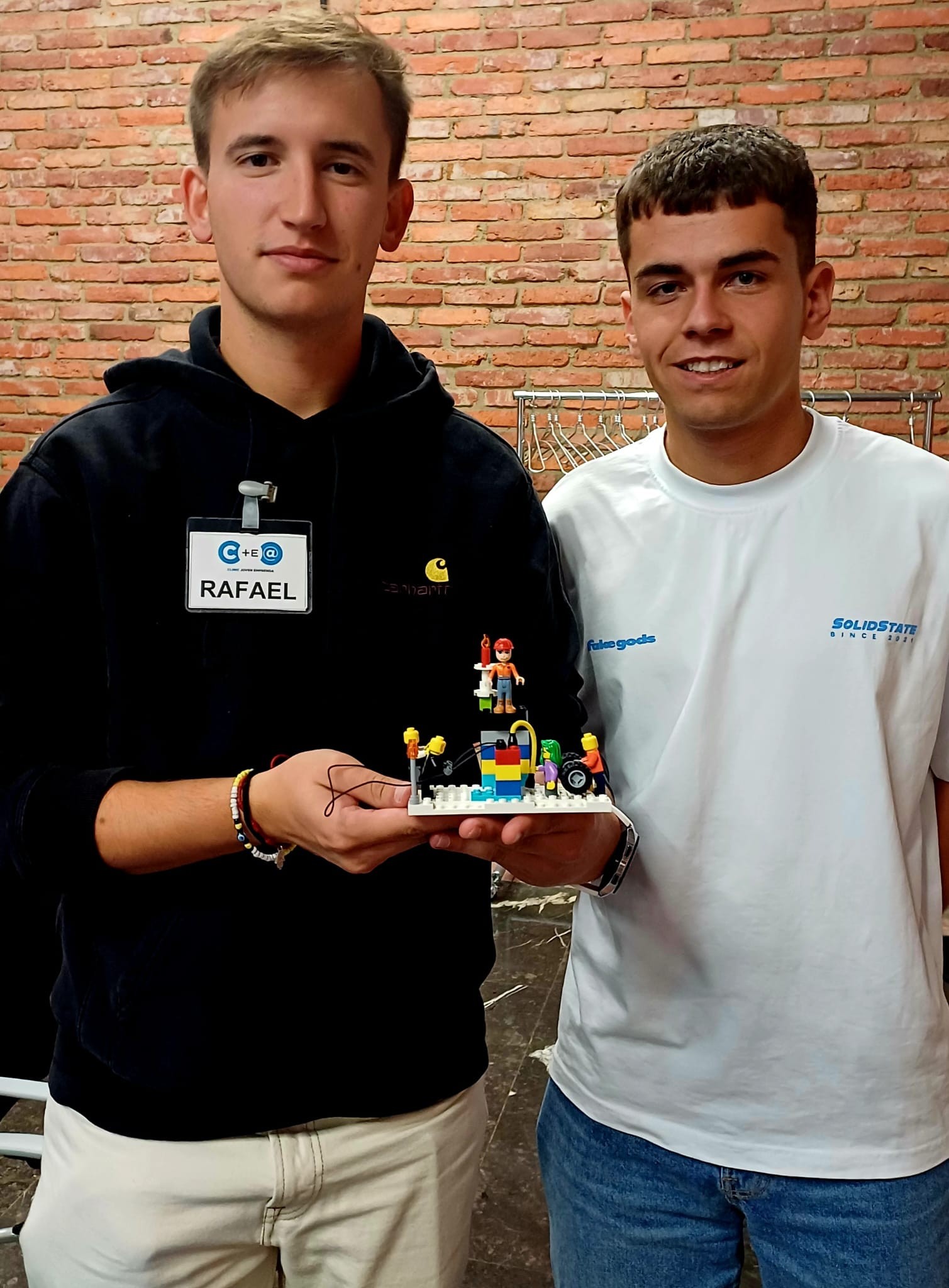 Asturias joven emprenda Lego