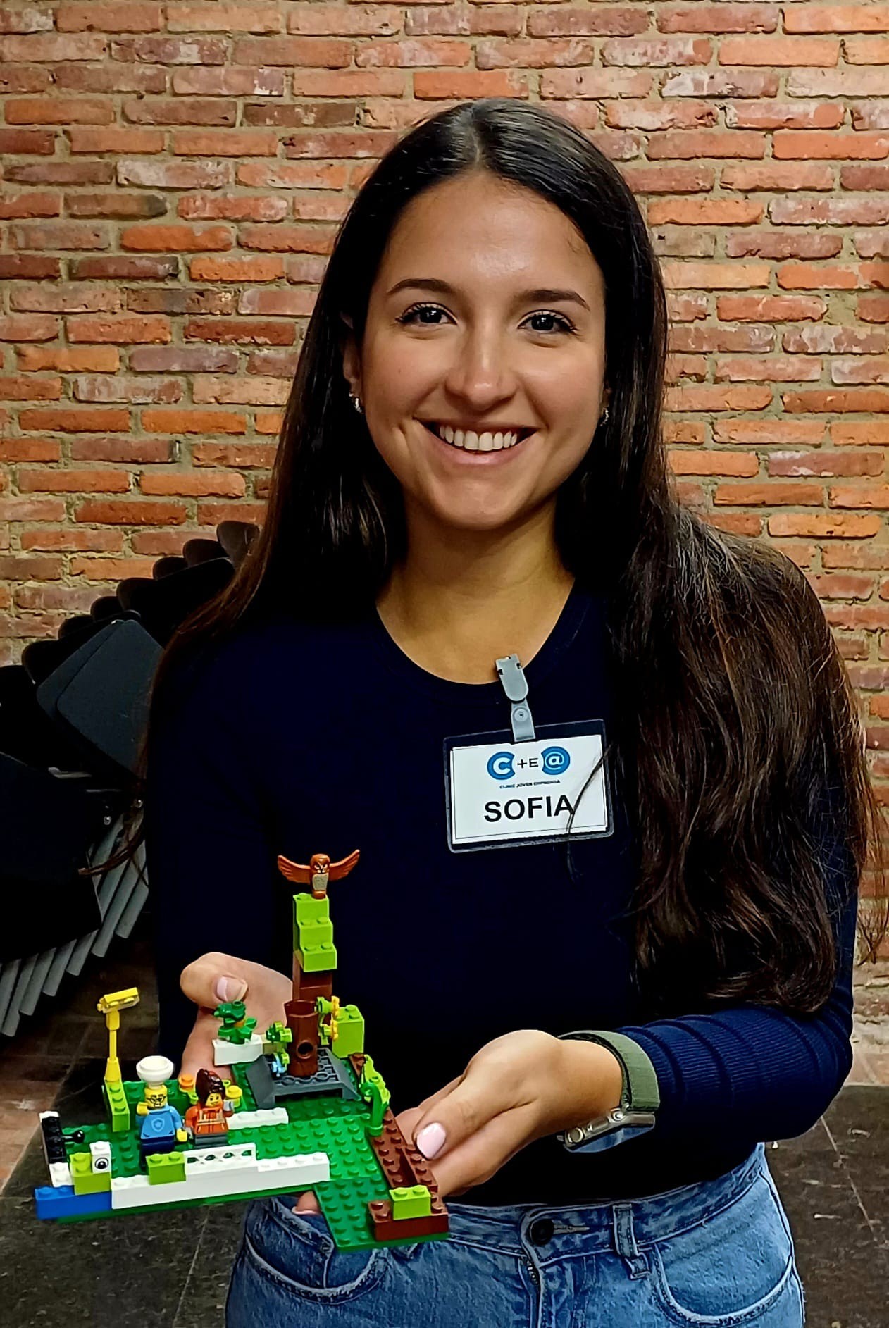 Asturias joven emprenda Lego