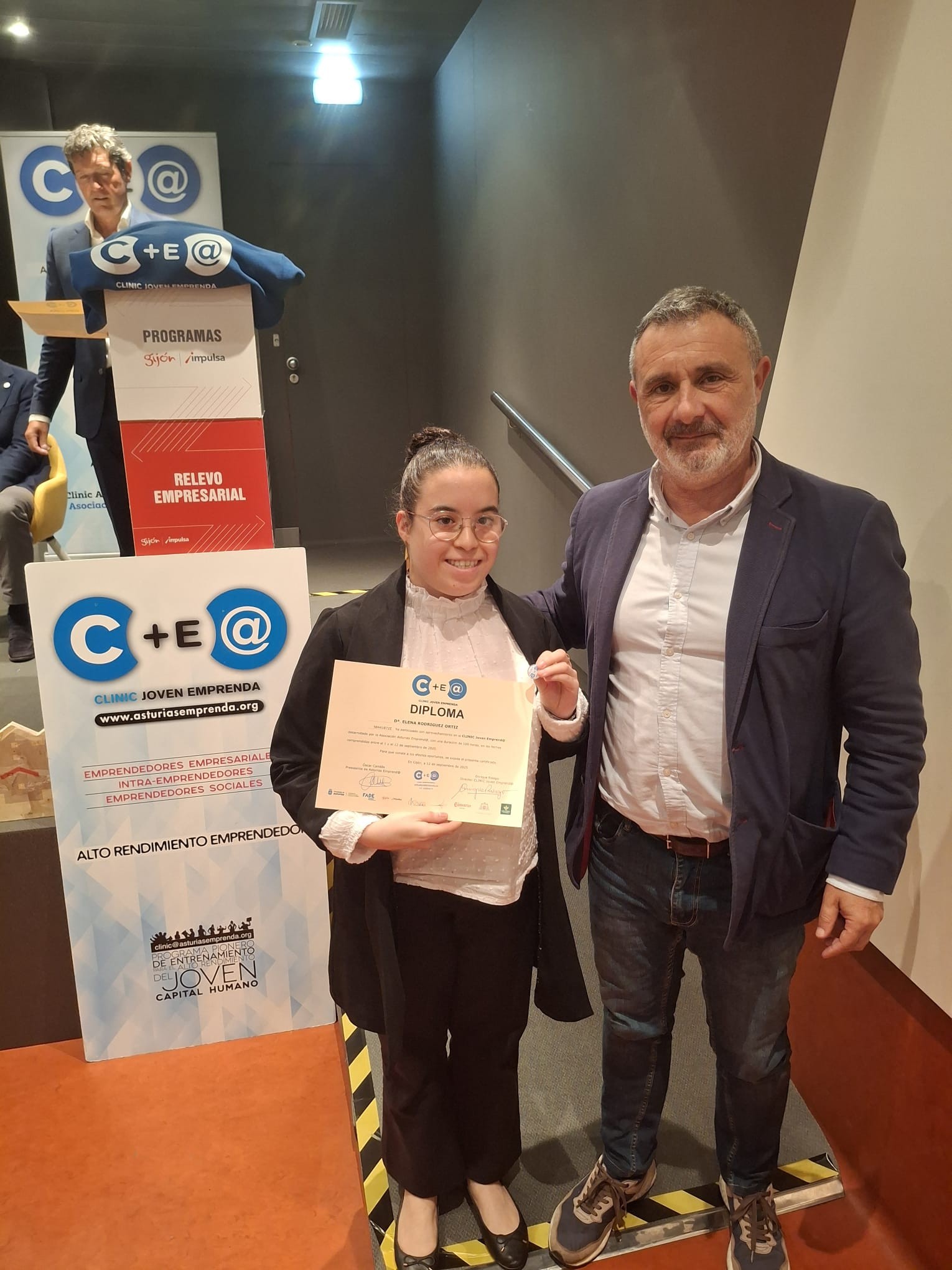 Asturias joven emprenda Diplomas